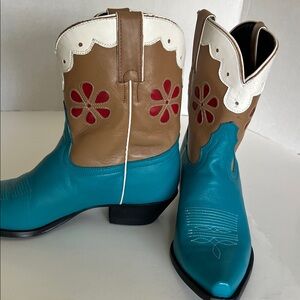 Tony Lama Cowgirl Boots - Size 81/2